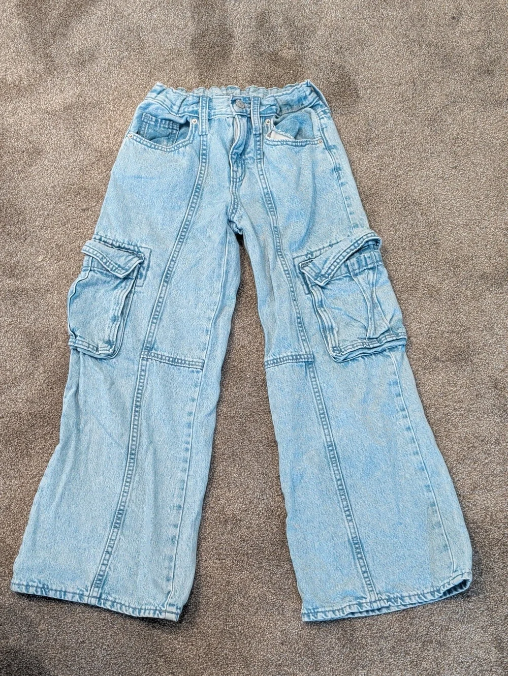 Old Navy Light Blue Wide-Leg Cargo Jeans